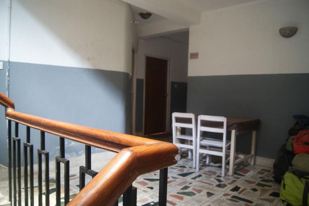 Hotel Pokhara Peace Катманду Экстерьер фото