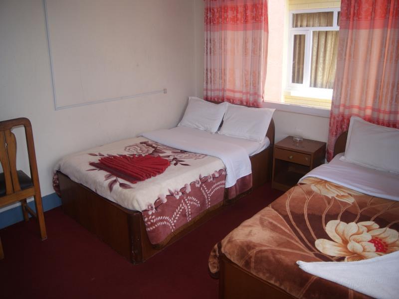Hotel Pokhara Peace Катманду Экстерьер фото