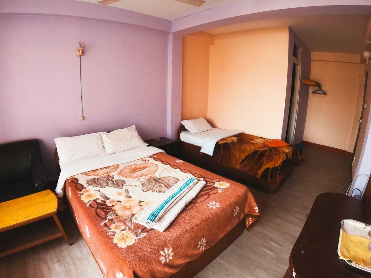 Hotel Pokhara Peace Катманду Экстерьер фото